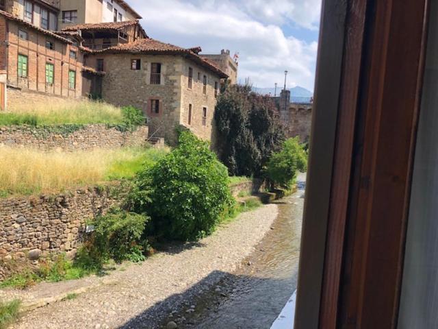 Apartamento El Nial De Potes Luaran gambar